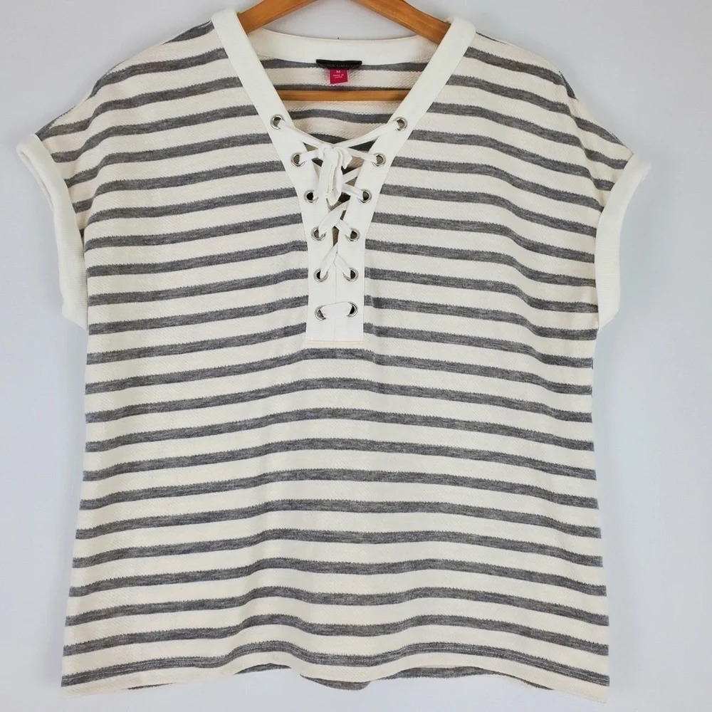 Vince Camuto Off White & Grey Striped Shirt Size M